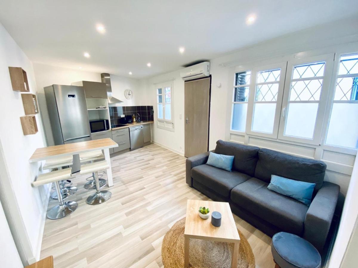 شقة Cauvi - Antibes Centre, Wifi, Climatisation, 4 Personnes المظهر الخارجي الصورة